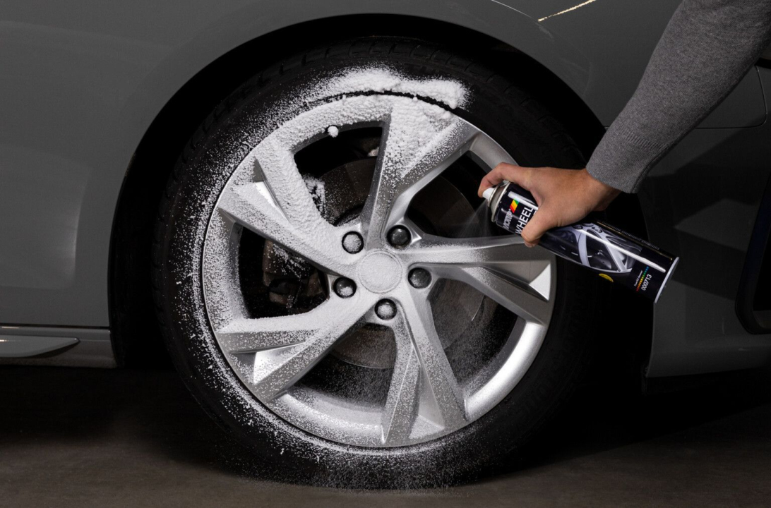 wheel-cleaning-spray-motip